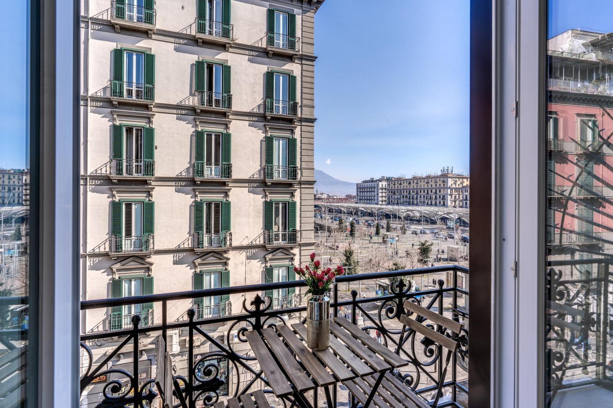 Atarooms Suites Napoli Екстериор снимка