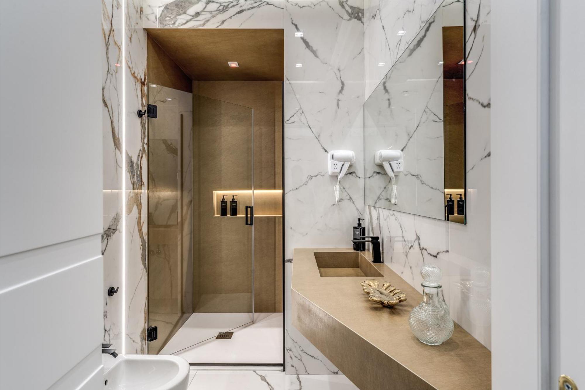 Atarooms Suites Napoli Екстериор снимка