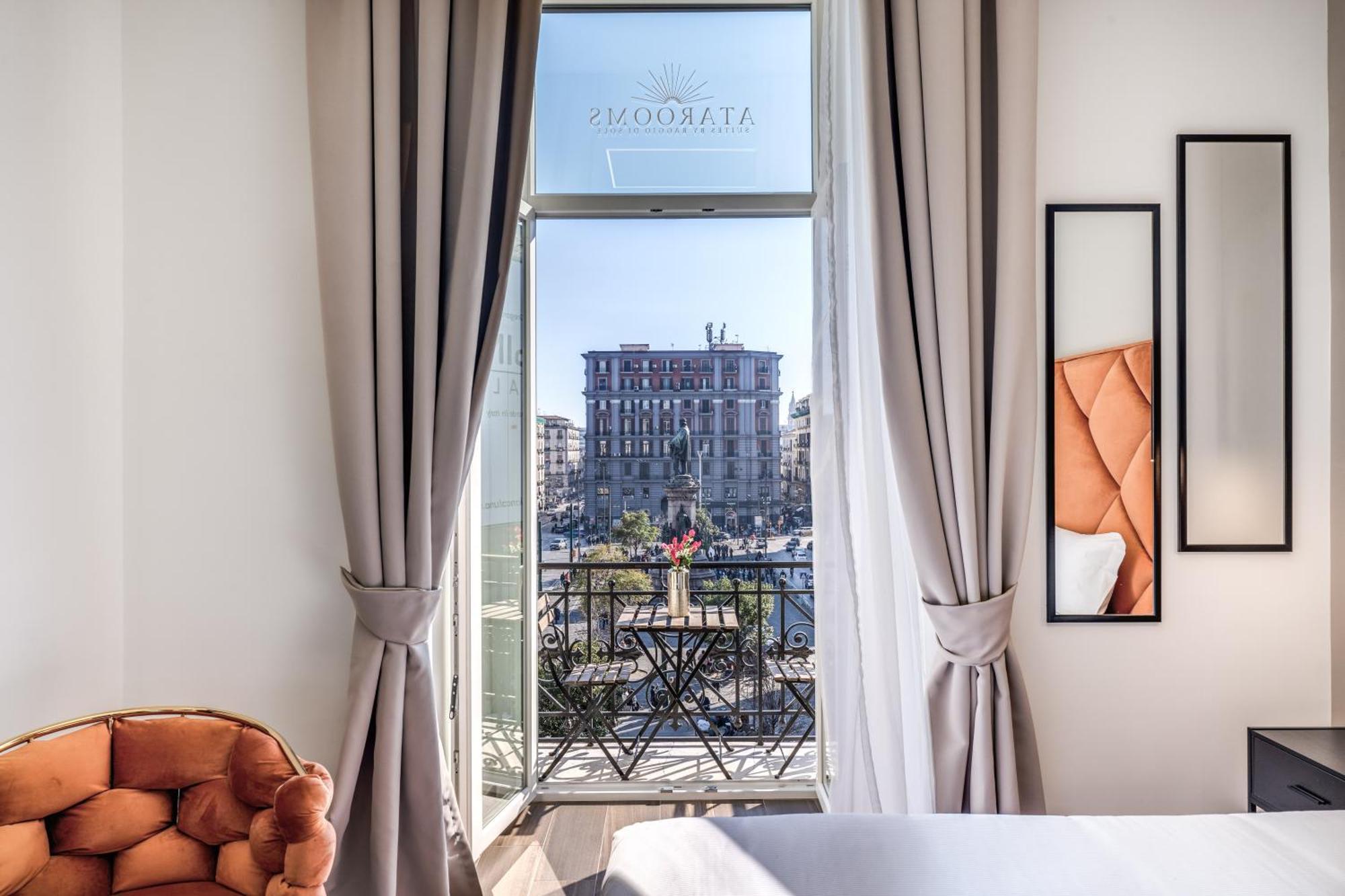 Atarooms Suites Napoli Екстериор снимка