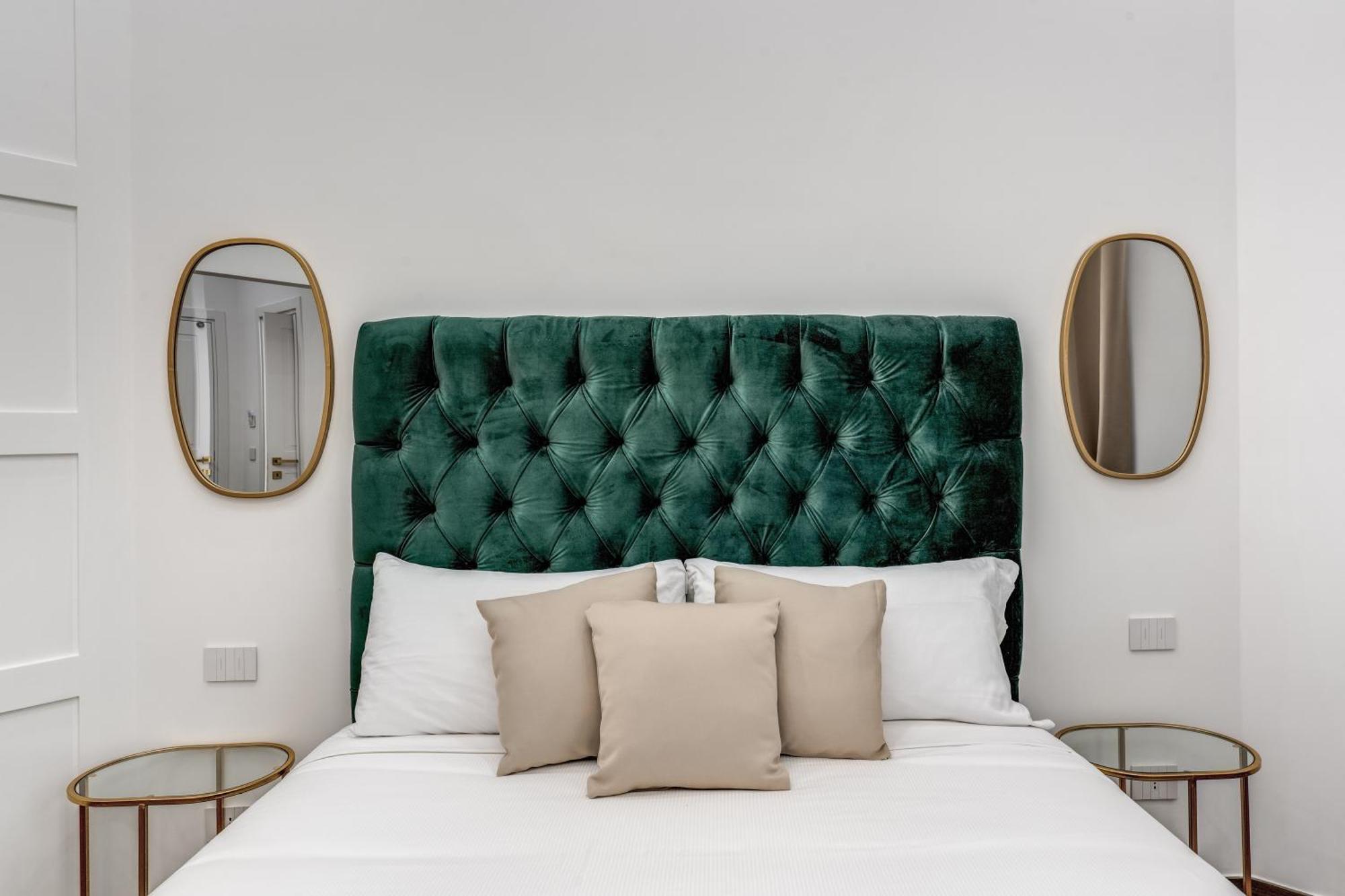 Atarooms Suites Napoli Екстериор снимка