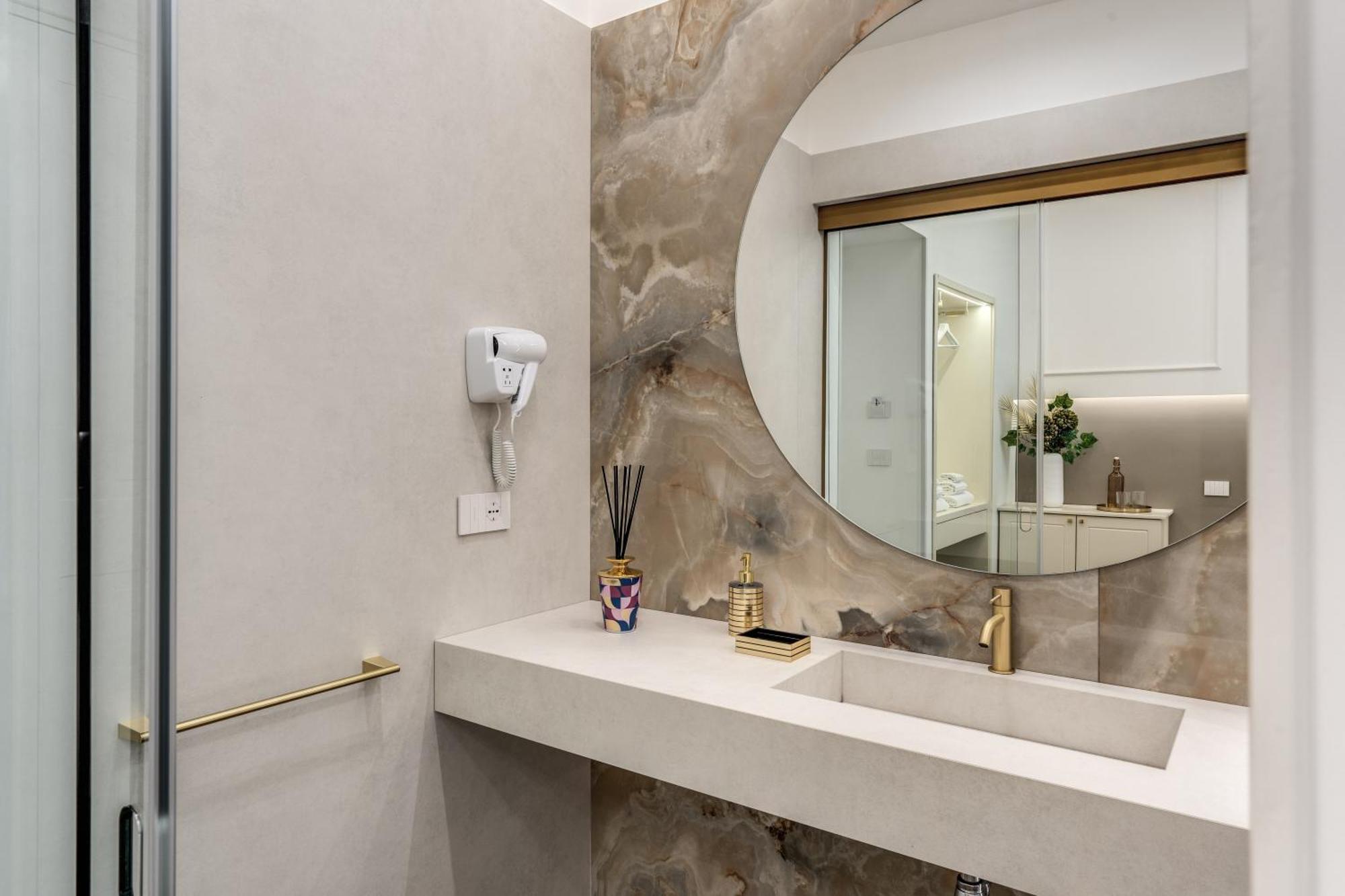 Atarooms Suites Napoli Екстериор снимка